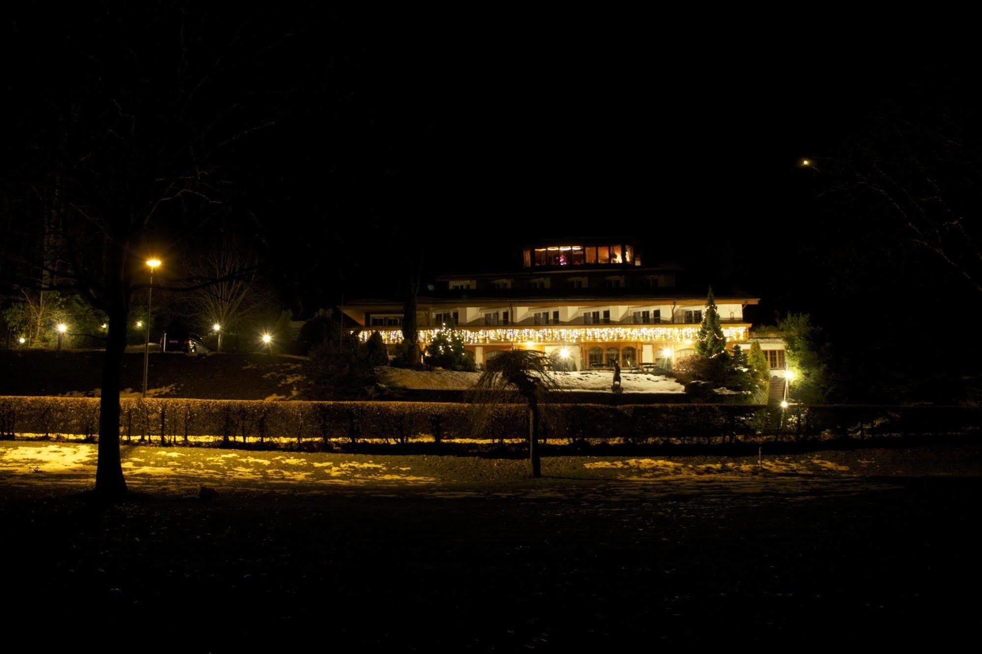 Seehotel Boutique Jaegerhof-Hubertus Faulensee Eksteriør billede
